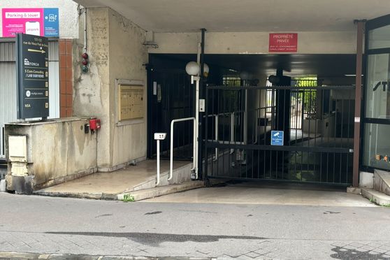 Vignette parking Métro Marcel Sembat - rue du Vieux Pont de Sèvres - Boulogne Billancourt