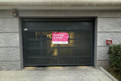 Parking Rue de l'hôpital Fon-pré