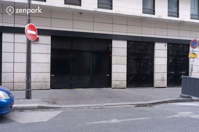 Parking Paris - Stalingrad - Bassin de la Villette