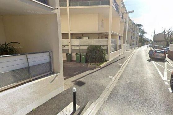 Vignette parking Nîmes - Cimetière Saint-Baudile - route de Beaucaire