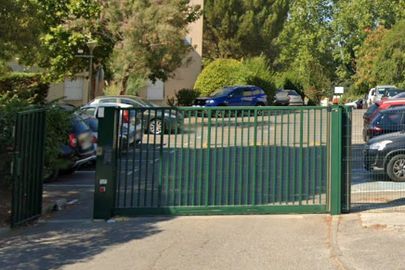 Parking École Georges Brassens - avenue des Aires - Gardanne