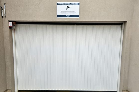 Vignette parking 118 avenue Jean Moulin - Saint Laurent de Mure