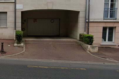 Parking 20 rue de paris - Maisons Laffite