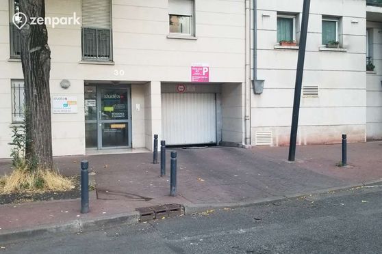 Vignette parking Maisons-Alfort - École Vétérinaire - Studéa