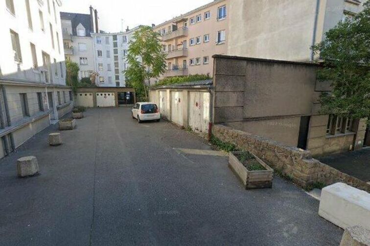 Nantes - Chantiers Navals - Appart'City - Parking réservable en ligne - Nantes