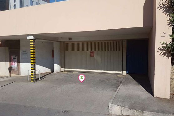Vignette parking Marseille - Villette - Roger Salengro